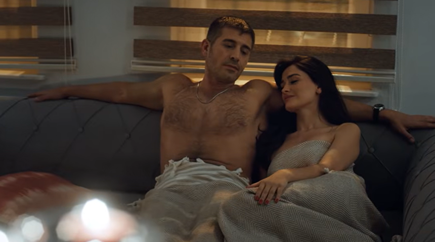 Anne Yarısı'nda Ali ve Bahar birlikte oldu! Seyirci memnun olmadı
