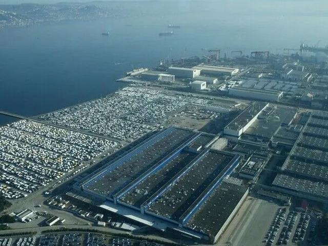 Otomotiv end&uuml;strisinin eyl&uuml;l ayı ihracatı 3,9 milyar dolar oldu