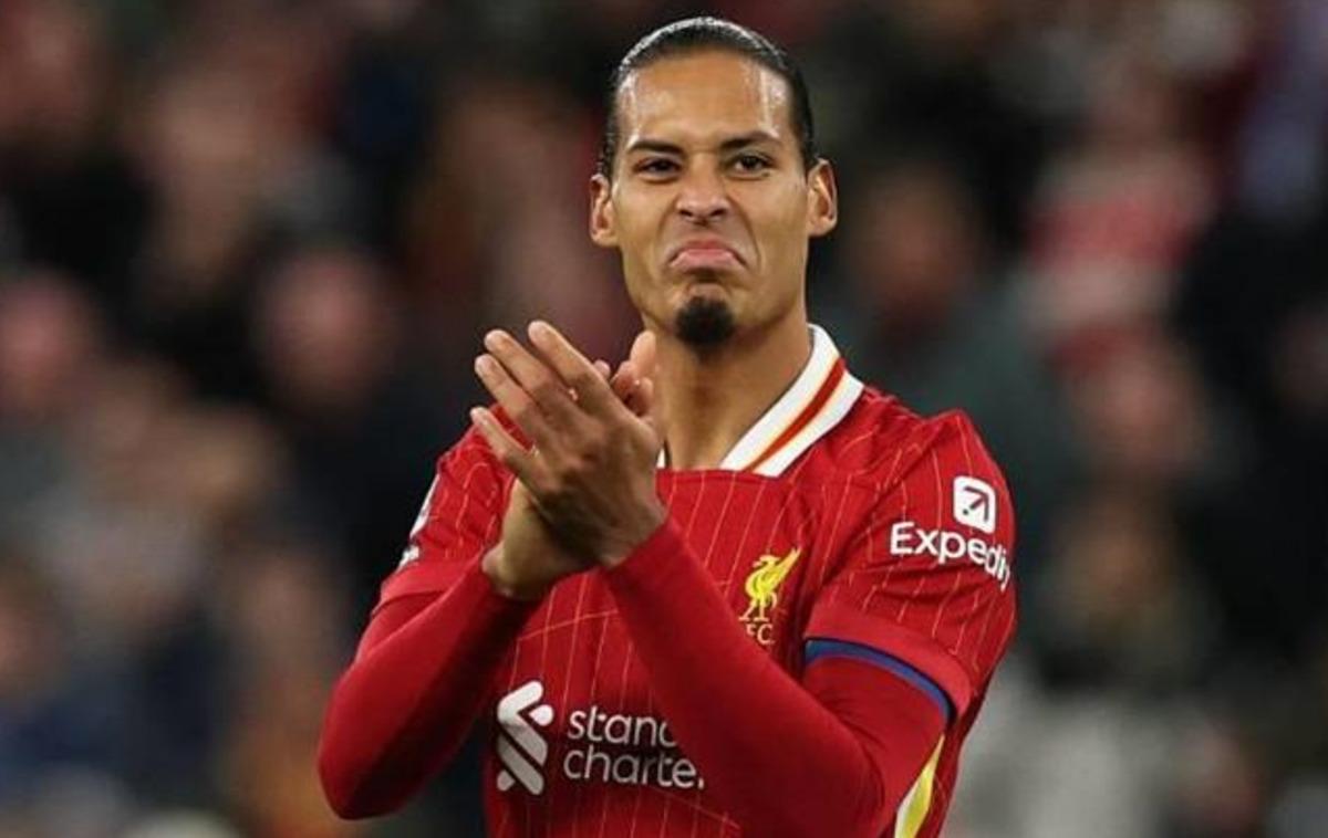 Galatasaray ın savunma ameliyatı: Neşter Van Dijk te! 2