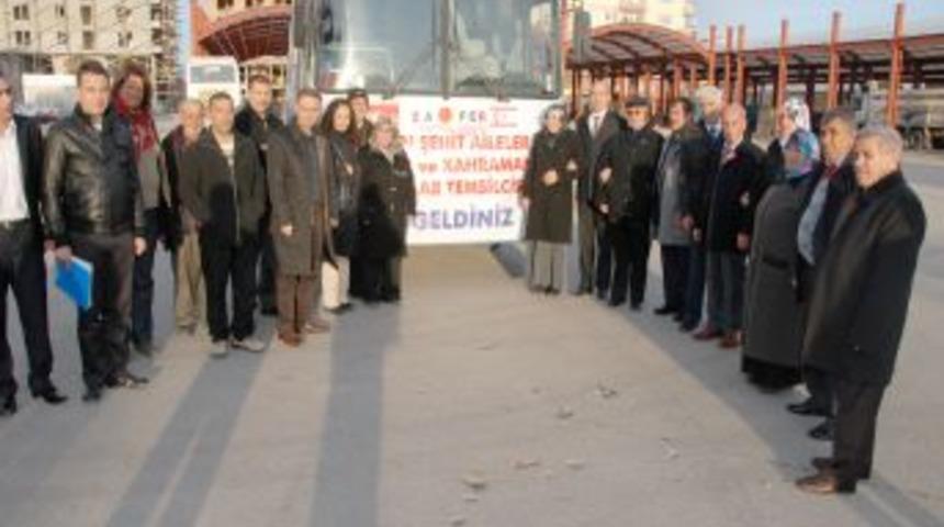 Kazan Belediyesi, Kıbrıs gazilerini eşleriyle birlikte KKTC'ye g&ouml;nderdi