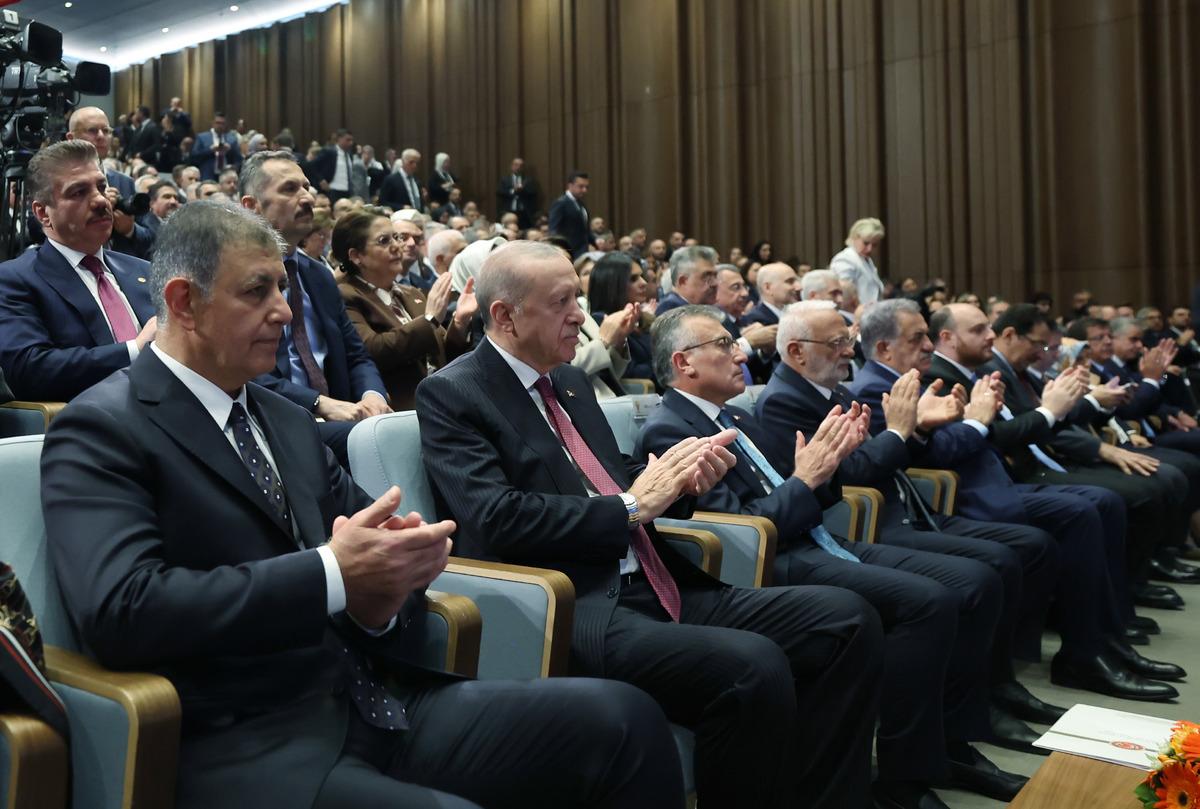 SON DAKİKA | Cumhurbaşkanı Erdoğan dan İzmir mesajı: "Cemil Tugay a hoş geldin diyorum" 5