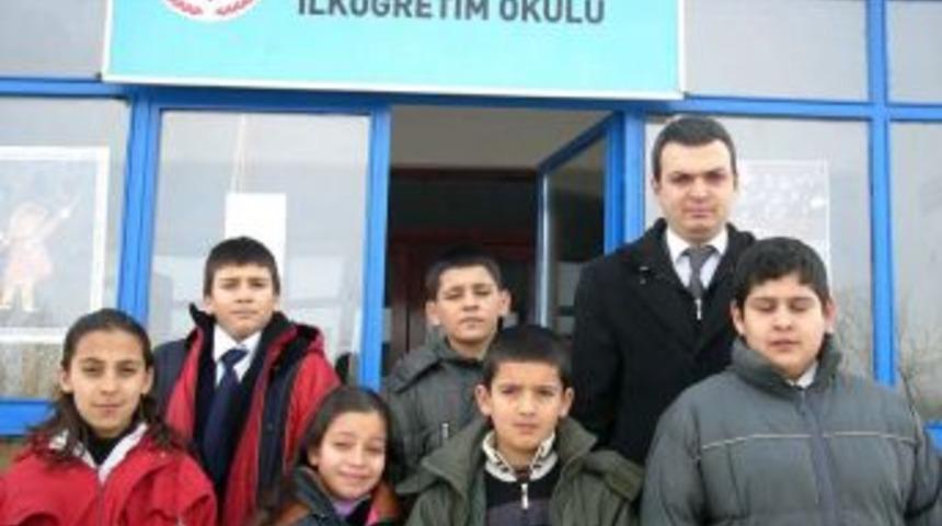 &Ouml;ğretmenleri g&ouml;zleri &ouml;n&uuml;nde vurulan &ouml;ğrencilere psikolojik tedavi