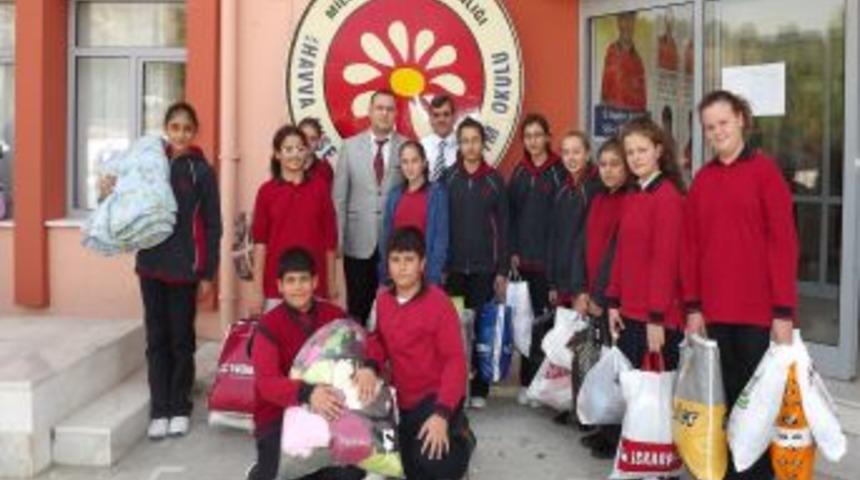 S&ouml;keli &ouml;ğrenciler Van'daki kardeşlerini unutmadı