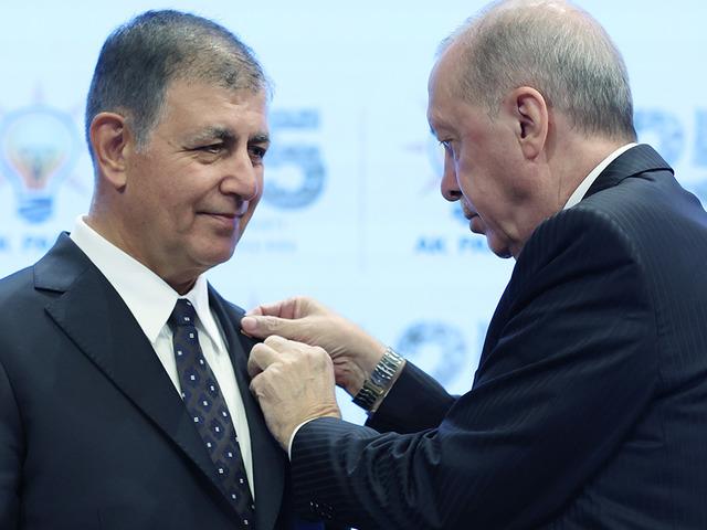 Erdoğan'dan 'İzmir' mesajı: "Cemil Tugay'a hoş geldin diyorum" 