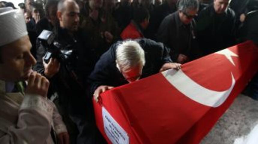 Kaşif Kozinoğlu askeri t&ouml;renle uğurlandı
