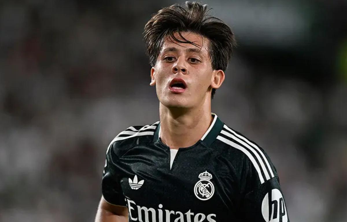 Real Madrid de yıldız bulmacası! Mourinho nun El Clasico sınavı 4