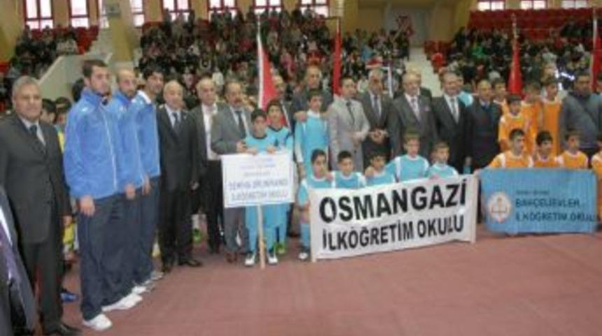 Mahallenin yıldızlarını bu turnuva belirliyor