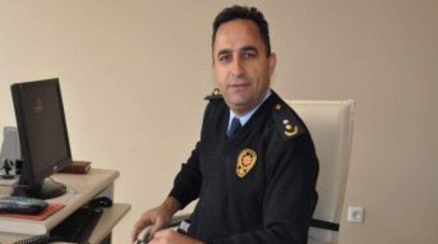 Polis, yasak yere park eden s&uuml;r&uuml;c&uuml;leri affetmedi