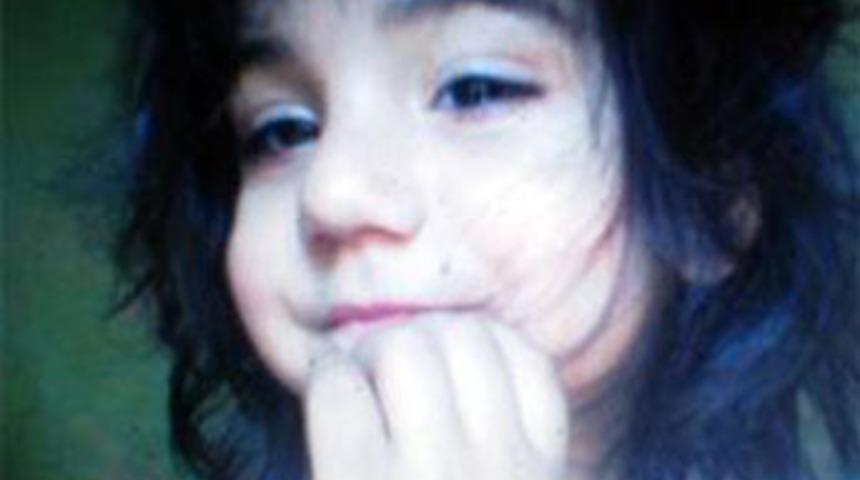 &Ccedil;atapatı yaladıktan sonra kola i&ccedil;ti ve &ouml;ld&uuml;