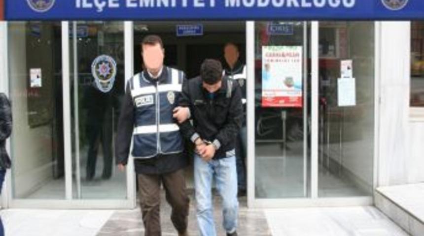 Park halindeki kamyondan mazot &ccedil;alan zanlı tutuklandı