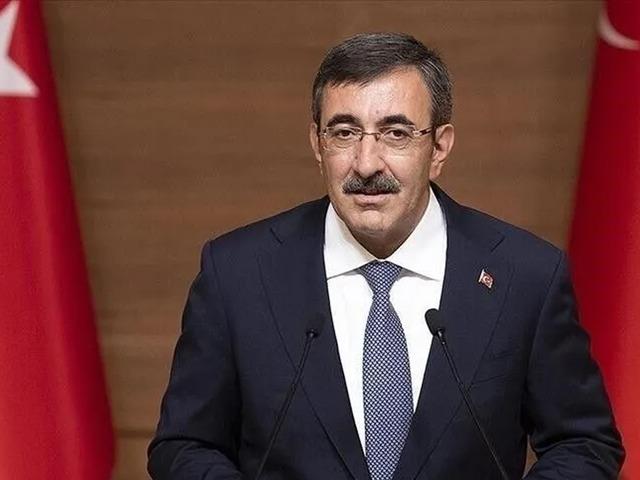 Yılmaz'dan 'fon' a&ccedil;ıklaması: '43 bin 643 yatırımcı perşembe g&uuml;n&uuml; &ouml;deme alacak'
