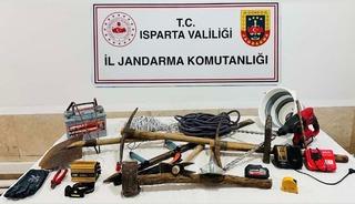 Isparta&rsquo;da tarihi eser operasyonları: 20 ş&uuml;pheli hakkında adli işlem