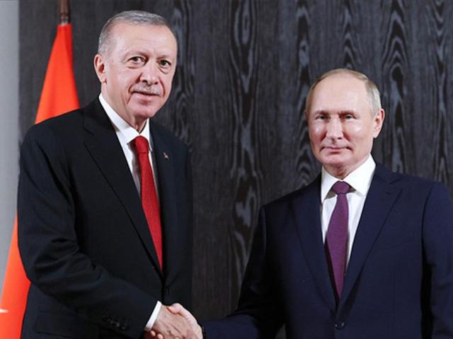 Cumhurbaşkanı Erdoğan, Putin ile g&ouml;r&uuml;şt&uuml;