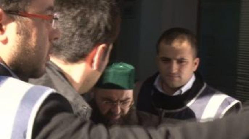 'C&uuml;bbeli Ahmet', hastaneden ayrıldı