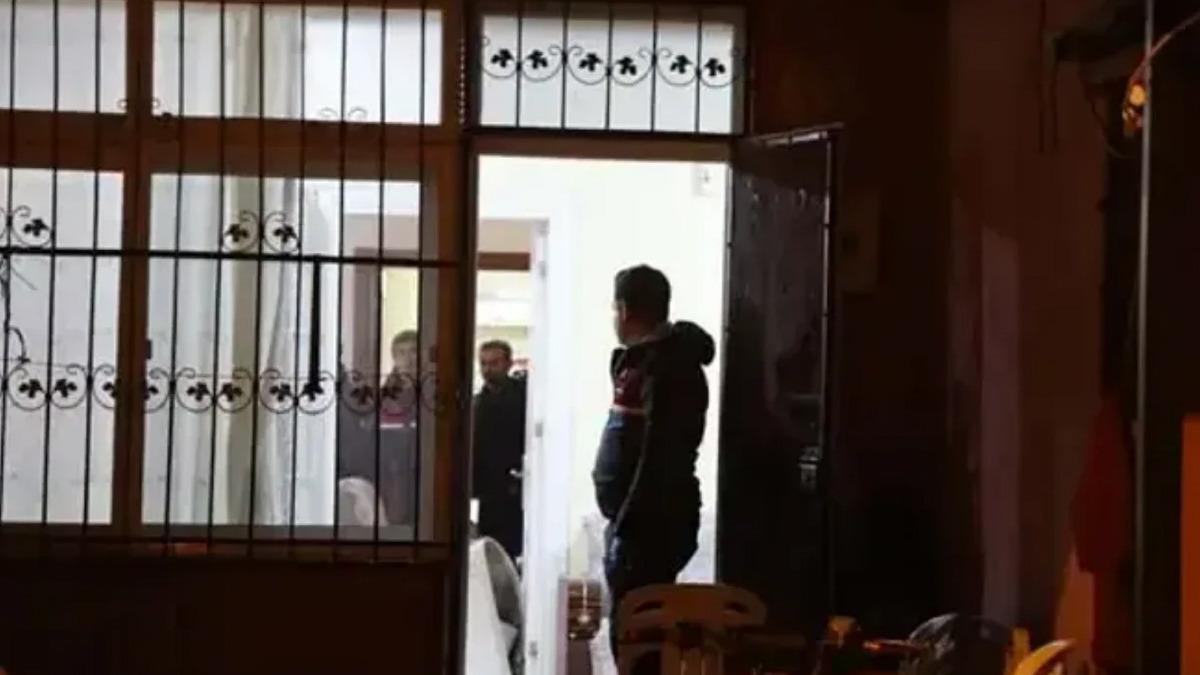 Oğullarını &ouml;ld&uuml;r&uuml;p kutlamaya gitmişler! Adana daki vahşette anne babanın cezası belli oldu 4