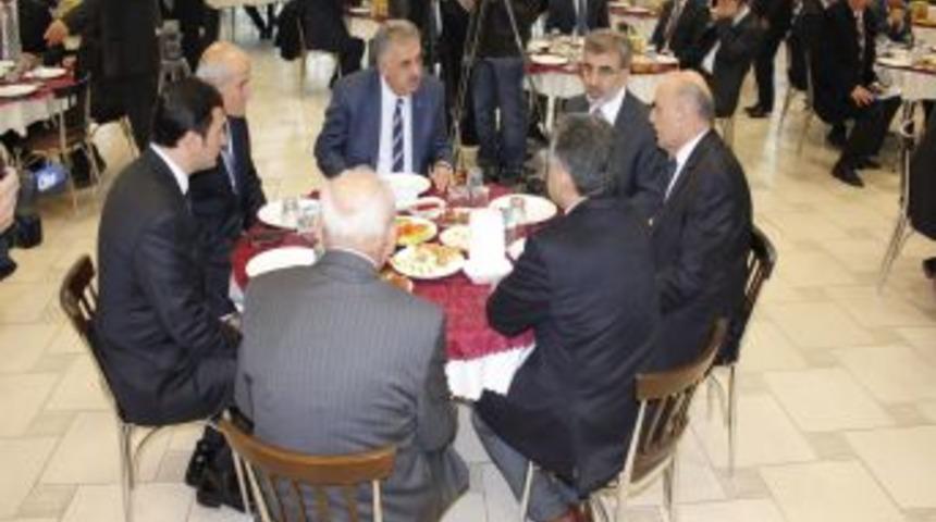 G&uuml;mr&uuml;k kapıları Ankara&rsquo;dan izlenecek