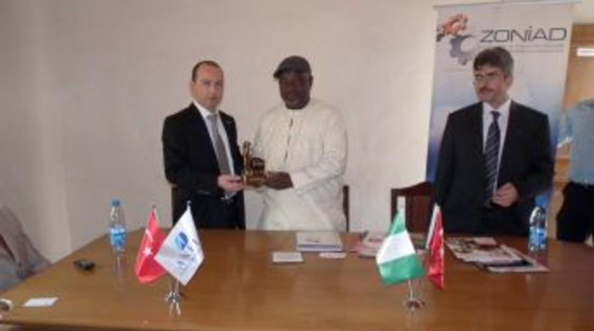 Nijerya Maden Bakanı&rsquo;ndan T&uuml;rk işadamlarına: Kapımız size ardına kadar a&ccedil;ık