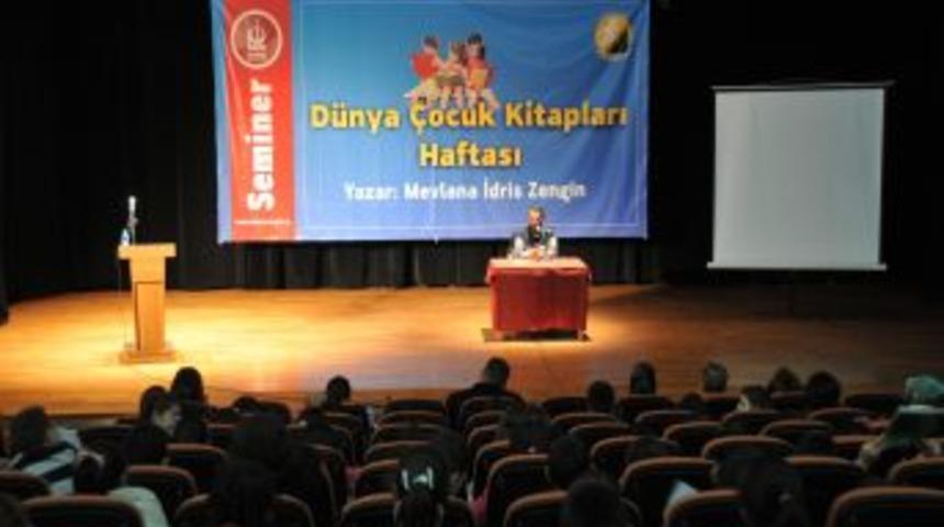 Mevlana İdris, minik okurlarayla buluştu