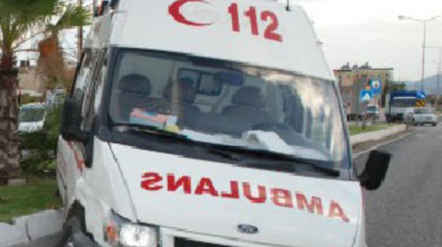 Kaza yapan ambulansın şof&ouml;r&uuml; alkoll&uuml; &ccedil;ıktı