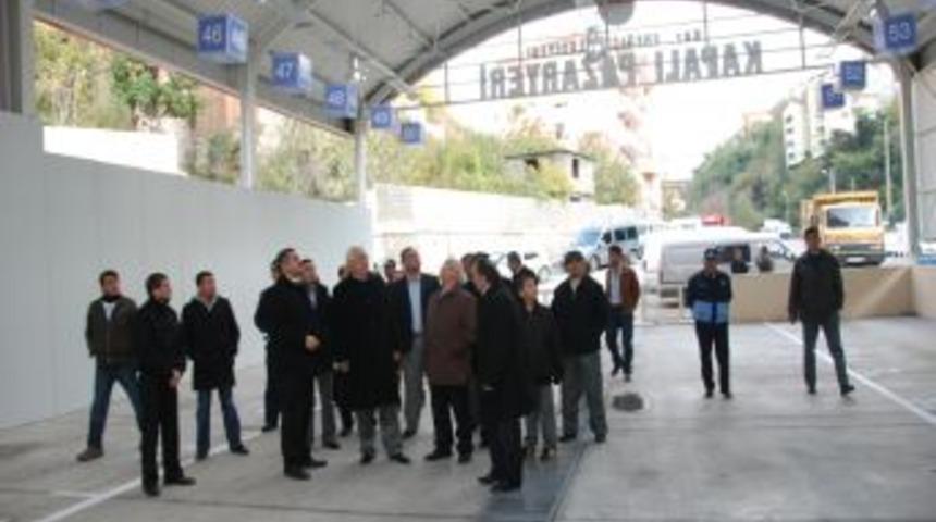 Posbıyık kapalı pazaryerini inceledi