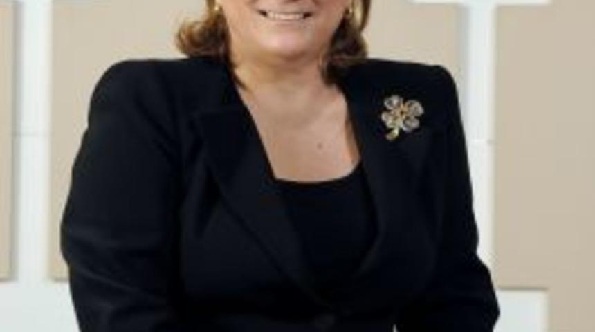 G&uuml;ler Sabancı, Zirve&rsquo;deki 50 İş Kadını listesinde ikinci sırada