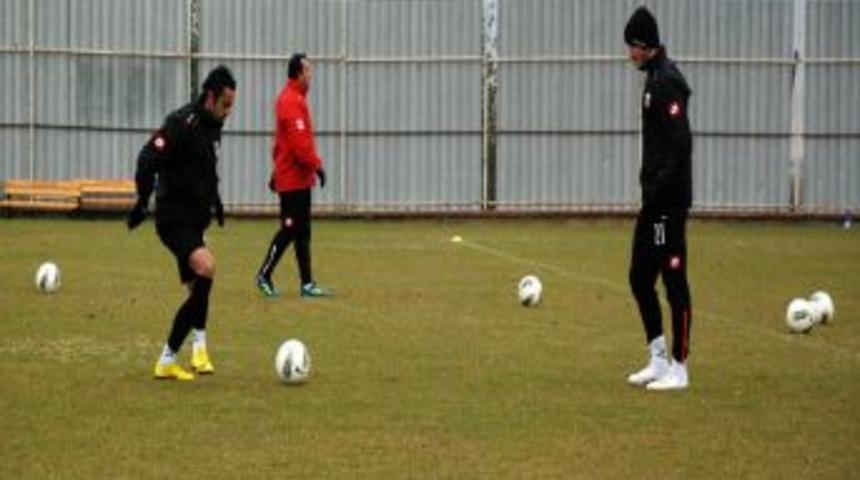 Adanaspor, Kasımpaşa'yı bekliyor