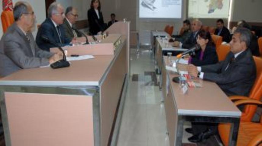 &Ccedil;anakkale&rsquo;nin afet ve acil yardım planı masaya yatırıldı