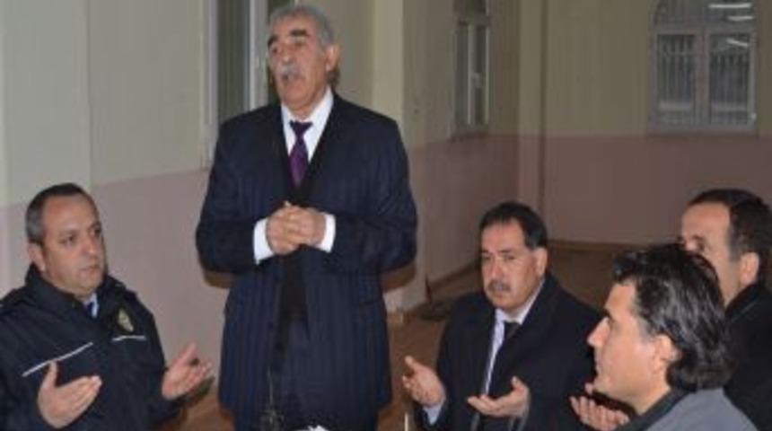 Sarı&ccedil;am'da 500 kişiye aşure ikram edildi