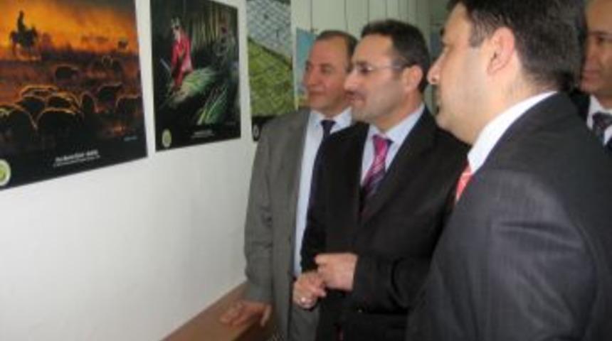 'Tarım ve İnsan' konulu fotoğraf sergisi Erzurum'da a&ccedil;ıldı
