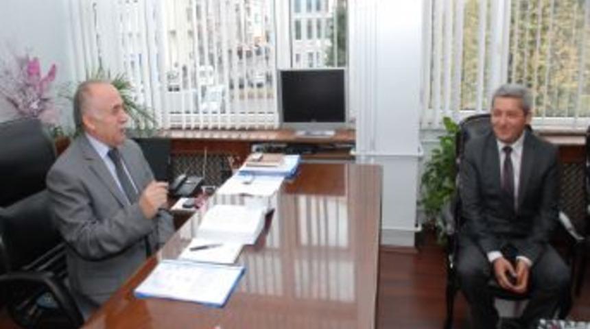 İtfaiyeciler, Kaymakam Çay'ı ziyaret etti