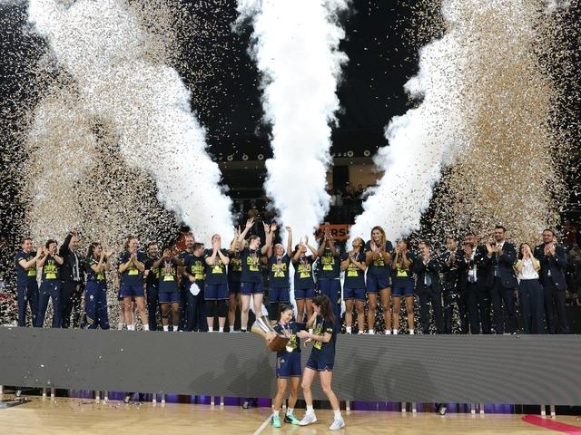 FIBA Kadınlar Avrupa S&uuml;per Kupa'da şampiyon Fenerbah&ccedil;e Tarfin!
