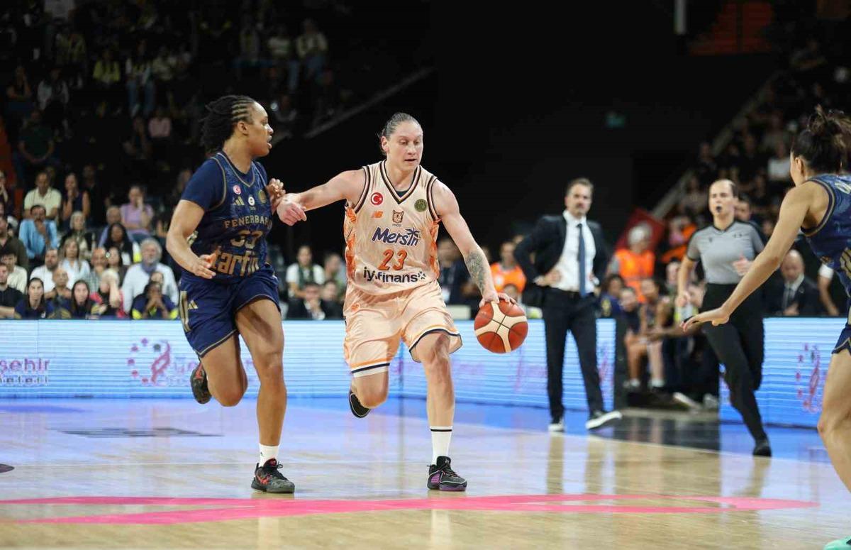 FIBA Kadınlar Avrupa Süper Kupa da şampiyon Fenerbahçe Tarfin! 1