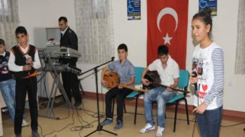 Altındağ Belediyesi Gen&ccedil;lik Merkezi &uuml;yeleri, engellileri unutmadı