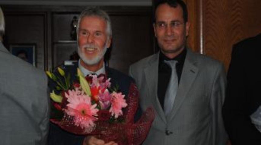 Günter Pabe: Diyaloğun temelini duygu birlikteliği oluşturur