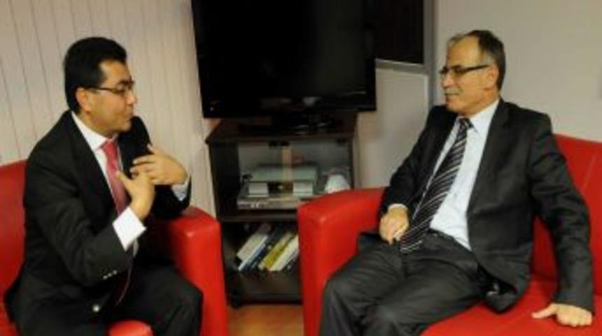 OM&Uuml; Rekt&ouml;r&uuml; Akan: Tam G&uuml;n Yasası, sağlık ve eğitim sistemimizi bozmaz