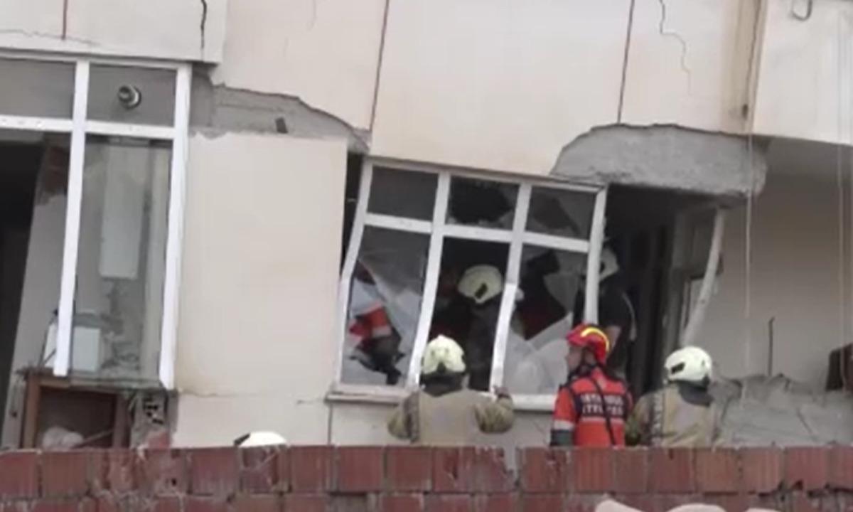 Son dakika: Maltepe de 7 katlı binada çökme! Mahsur kalanlar var… 2