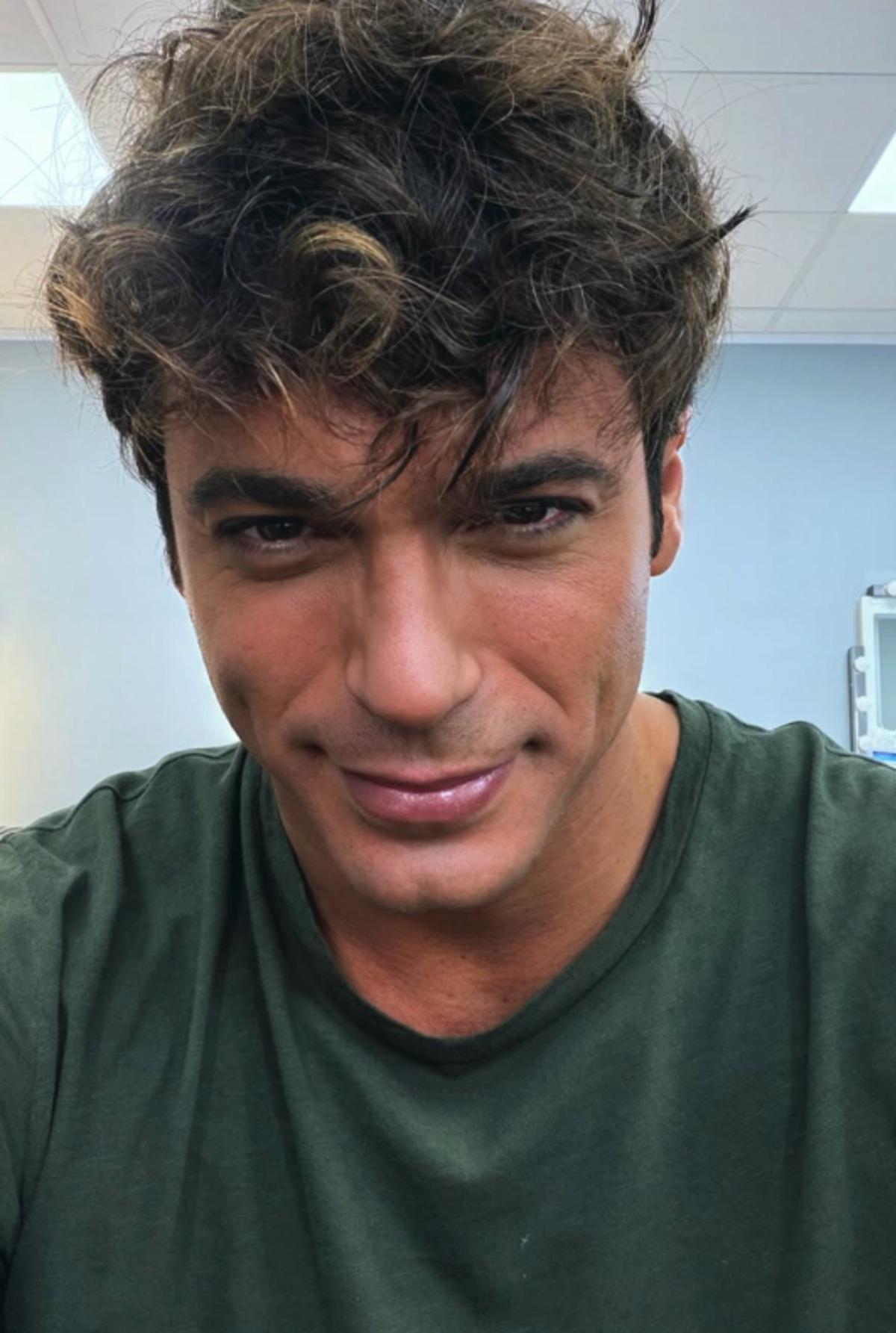Can Yaman son görüntüsüyle şaşırttı! Görenler tanıyamıyor 1