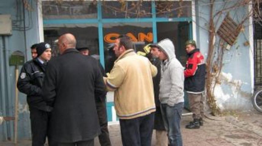 Kağızmank'da hırsızlık