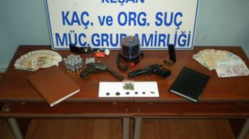 Keşan'da fuhuş &ccedil;etesine operasyon