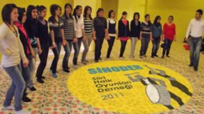 Sihoder'de halk oyunları &ccedil;alışmaları s&uuml;r&uuml;yor