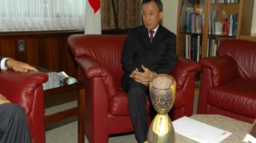 Kılı&ccedil;daroğlu'ndan depremde &ouml;len Miyazaki Atsuşi'nin annesine mektup