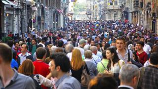 İstanbul'un ziyaretçi akınına uğrayan 5 semti belli oldu: Adım atacak yer kalmıyor