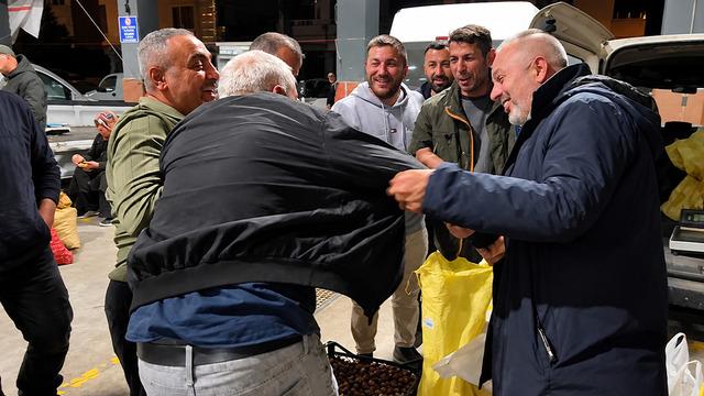 Gören kavga var sanıyor 'Her hafta milyonlarca lira para giriyor'