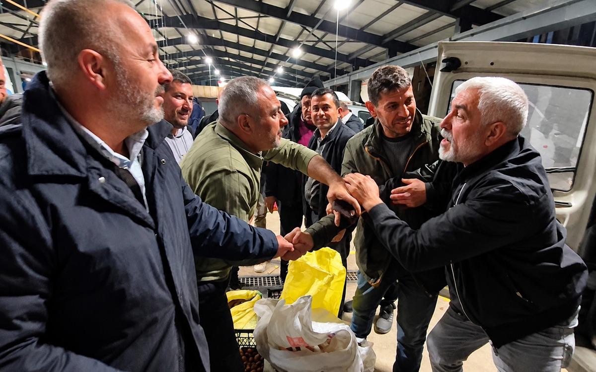G&ouml;ren kavga var sanıyor  Her hafta milyonlarca lira para giriyor  3
