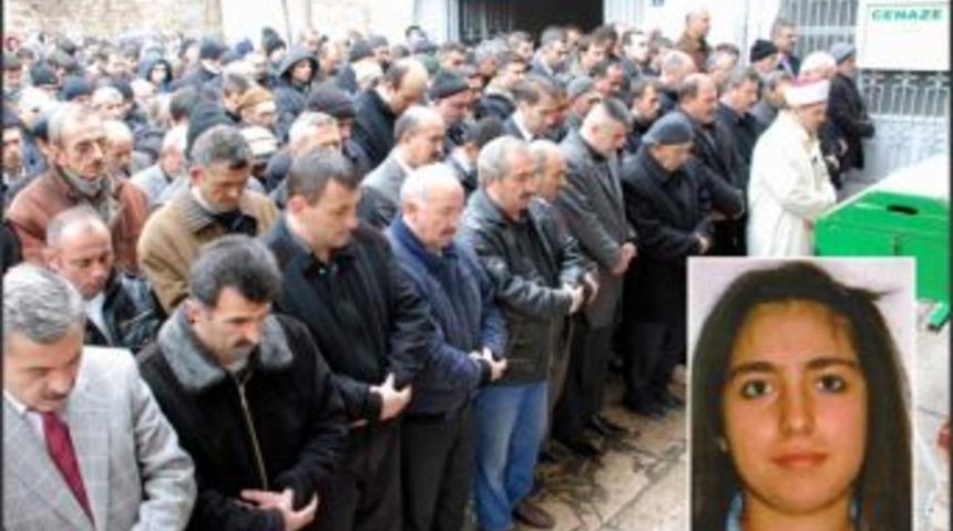 Bir par&ccedil;a beton ve acı son