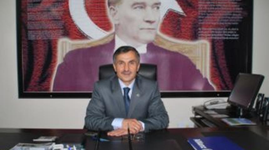 Vezirk&ouml;pr&uuml;'ye Niksarlı m&uuml;d&uuml;r