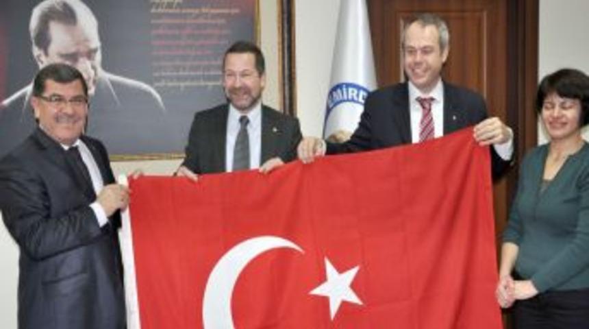 Bel&ccedil;ika muhalefeti, g&ouml;&ccedil;men T&uuml;rkleri geri g&ouml;ndermenin yollarını arıyor