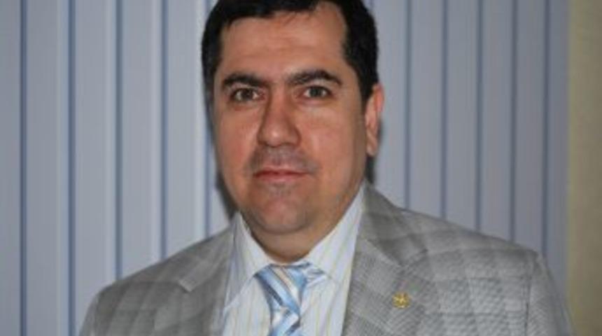 "Kentsel d&ouml;n&uuml;ş&uuml;m kanununu sağlıklı şekilde &ccedil;ıkarmak gerekiyor"