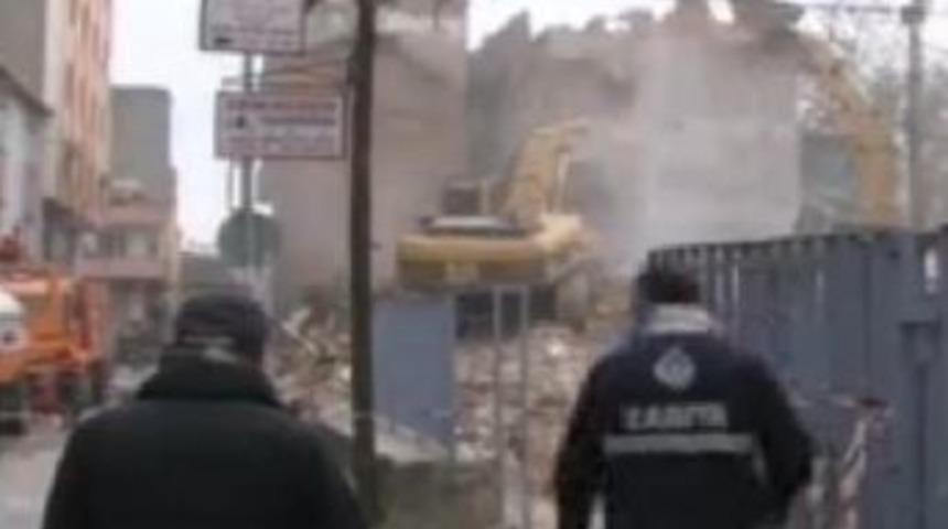 Kağıthane'de yıkım