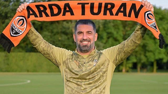 Montella'nın sonu an meselesi! İtalyanlar Arda Turan'ı yazdı